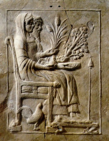 Гадес, Персефона и петух. Древнегреческий рельеф