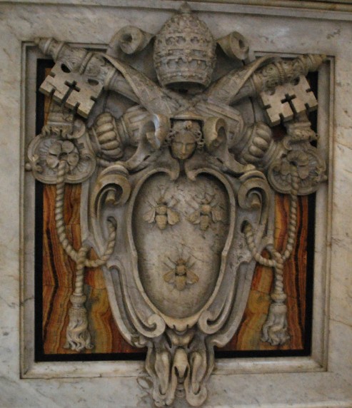 Герб папы Урбана VIII
