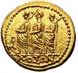 Золотая монета с изображением цезаря