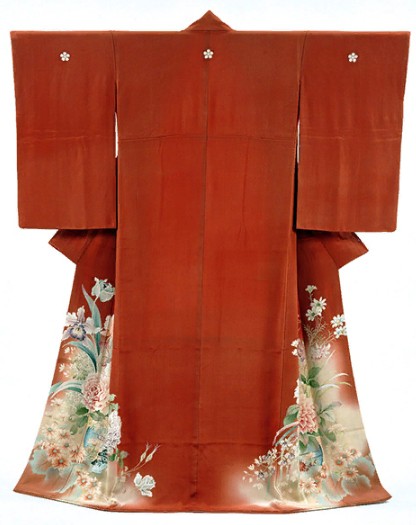 Миядзаки Юдзэн изобрёл способ окрашивания тканей — юдзэн-дзомэ