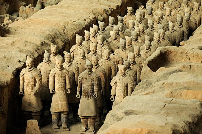 Терракотовая армия. Гробница императора Цинь Шихуанди
