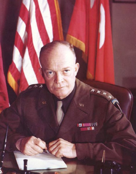 Американский генерал Дуайт Дэвид Эйзенхауэр (1890—1969)
