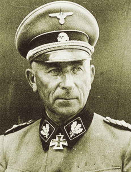 Командующий танковым корпусом СС Пауль Хауссер (1880—1972)