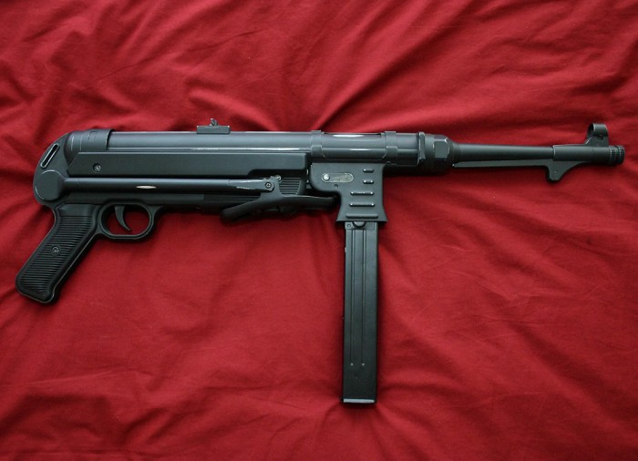 Пистолет-пулемет МР-40
