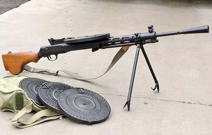 Ручной пулемет ДП-27