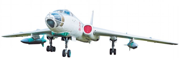 Первый советский бомбардировщик-ракетоносец Ту-16К