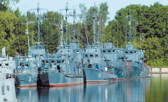 Стоянка боевых кораблей ВМФ России в Балтийске
