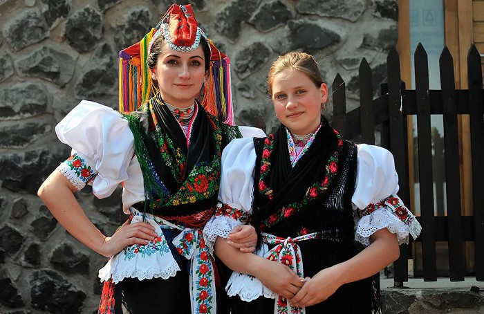 Народный костюм Венгрии