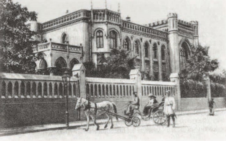 Дом № 17 по улице Спиридоновке, принадлежавший Зинаиде Морозовой, на старинной открытке