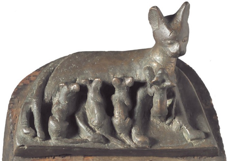 Бронзовая статуэтка кошки. Около 664–630 гг. до н. э. Бруклинский музей, Нью-Йорк (США)
