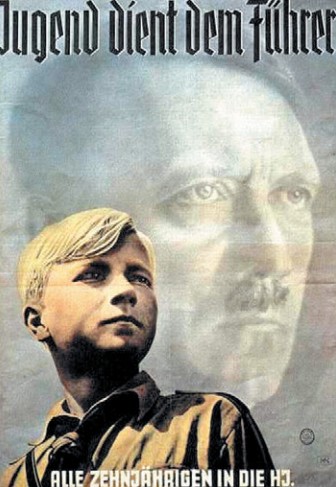 Адольф Гитлер на пропагантистском плакате