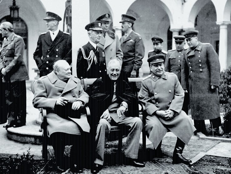 Участники Ялтинской конференции. Слева направо: У. Черчилль, Ф. Рузвельт, И.В. Сталин