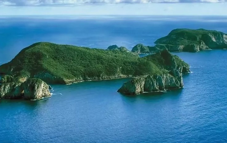 Острова Пур-Найтс