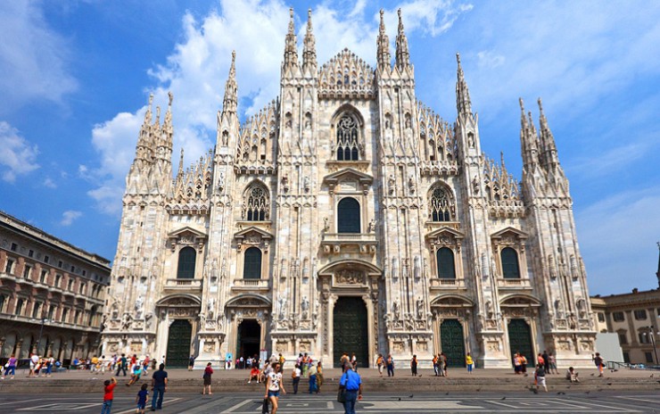 Миланский собор — жемчужина итальянской готической архитектуры
