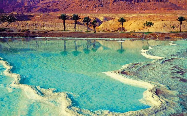 Во время путешествия по Иордании не упустите шанс искупаться в Мёртвом море