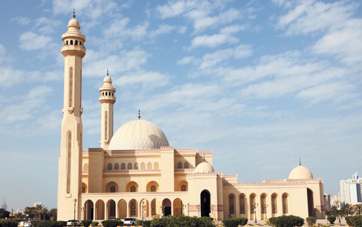 Мечеть Аль-Фатех в Манаме может вместить до 7 тыс. человек