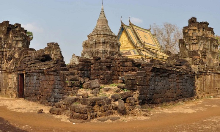 Храм Ват-Нокор в Кампонг-Чаме — ровесник Ангкор-Вата