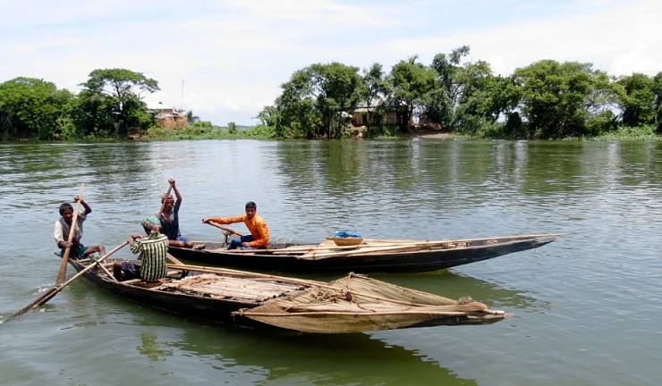 В Бангладеш можно найти занятие по вкусу, будь то рыбалка или сбор меда