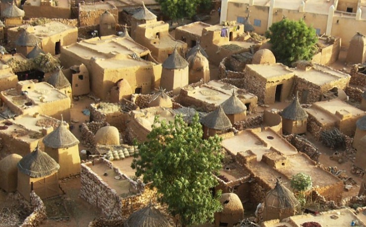 Деревни племени догонов — одна из достопримечательностей Мали