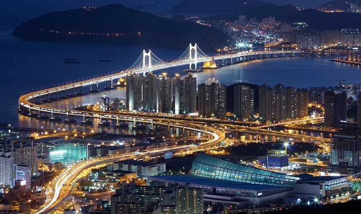 Пусан — крупнейший город на юге Корейского полуострова 