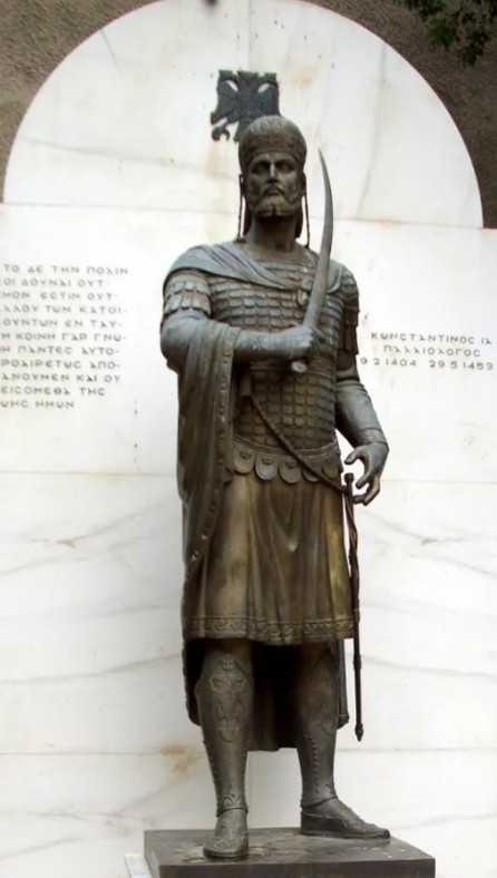 Памятник Константину Палеологу Драгашу в Афинах