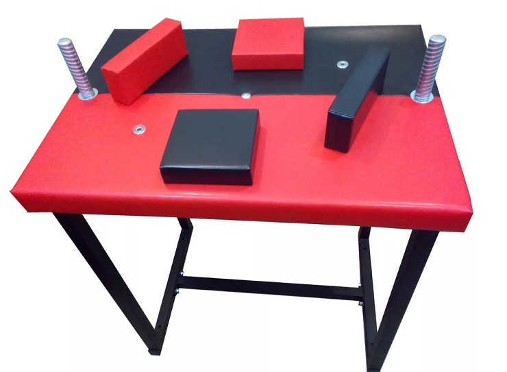 Специальный стол для армрестлинга