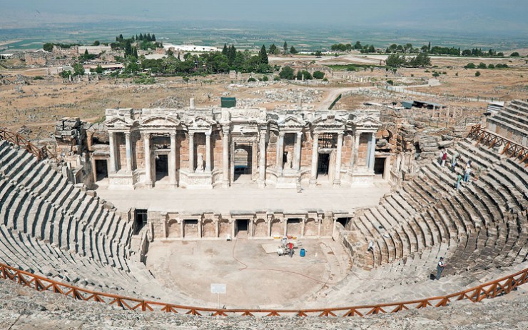 Руины театра в древнем Иераполисе