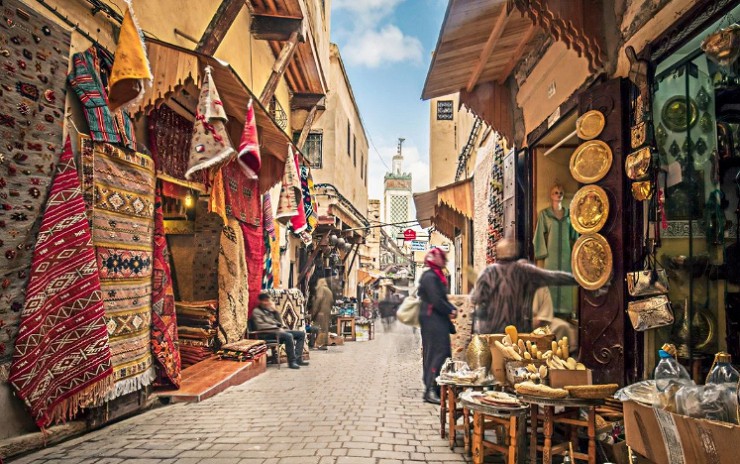 Традиционный марокканский рынок в Фесе