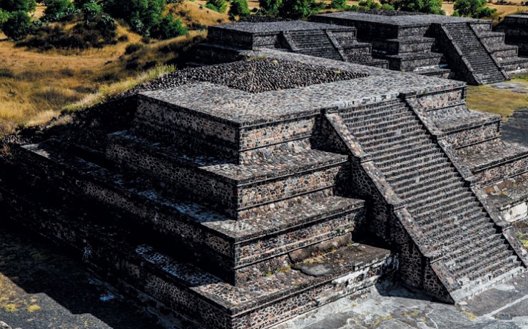 Пирамида в археологической зоне Теотиуакана