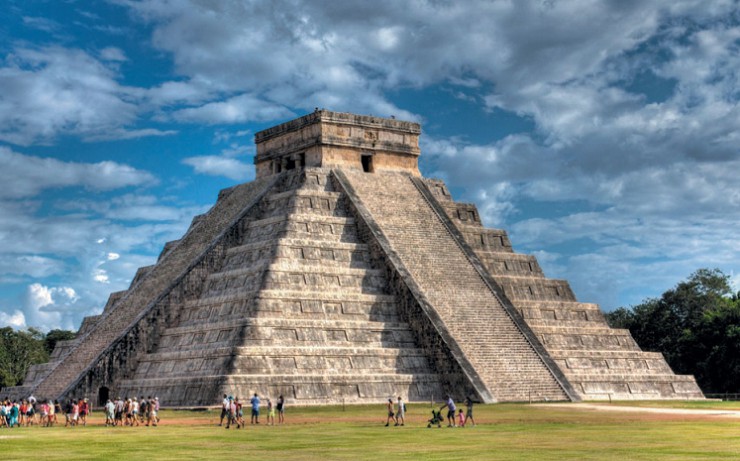 Пирамида Кукулькана — главный храм Чичен-Ицы