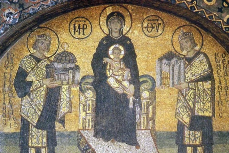  Мозаика с изображением Богоматери с младенцем между императорами Юстинианом и Константином