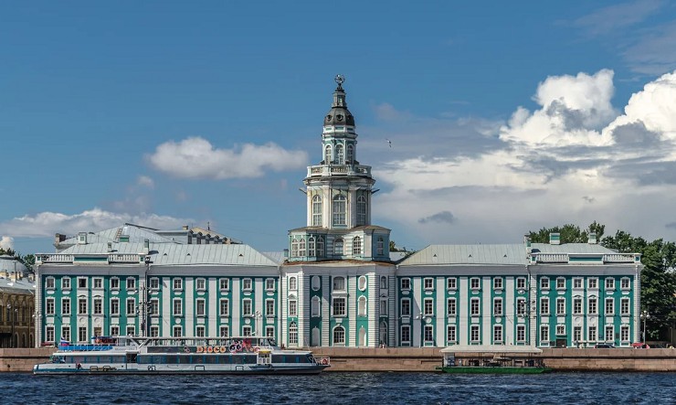 Кунсткамера. Санкт-Петербург. Россия