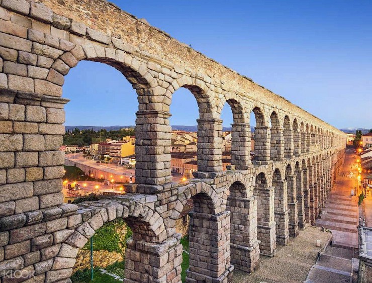 Акведук. Сеговия. Испания