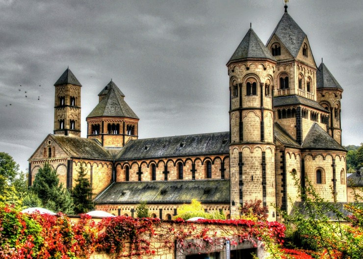 Церковь аббатства Мария Лаах. Германия