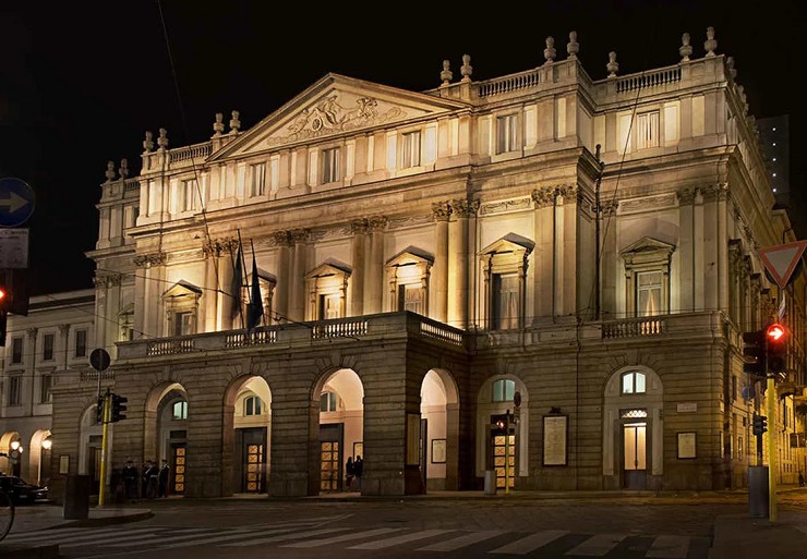 Театр Ла Скала в Милане. Италия