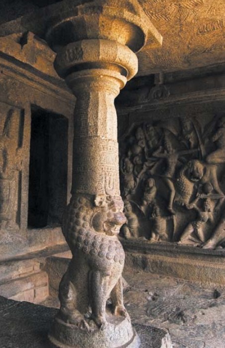 Скульптурный элемент храма Махабалипурама
