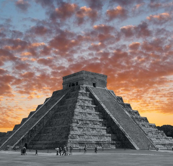 Пирамида Кукулькана на закате