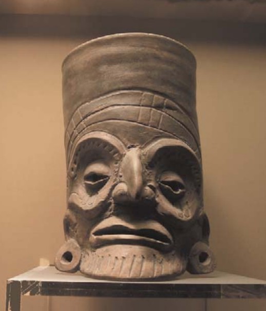 Тольтекская маска. Американский музей естественной истории, г. Нью-Йорк