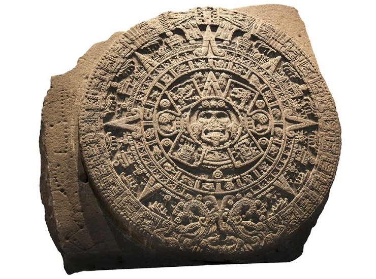 Камень Солнца — знаменитый календарь ацтеков. Национальный музей антропологии, г. Мехико