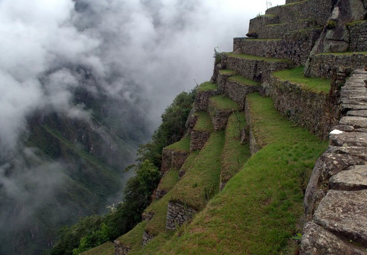 Каменные террасы Мачу-Пикчу