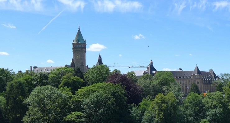Башня здания государственного сберегательного банка Люксембурга
