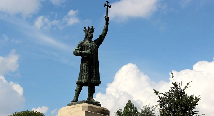 Памятник Стефану Великому