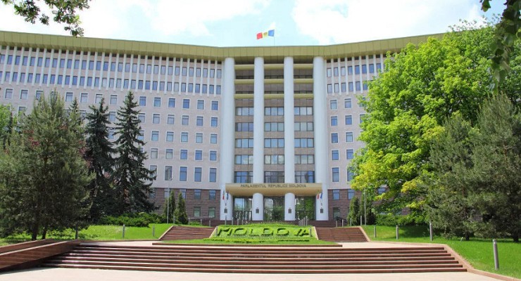 Здание Парламента Молдавии