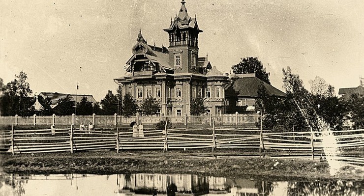 Осташевский терем на фото начала XX века