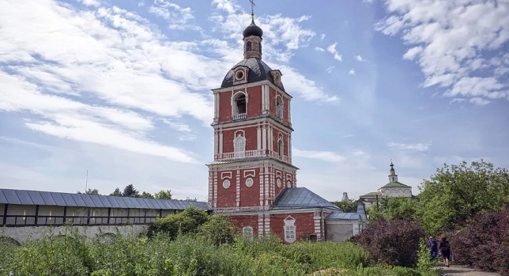 Колокольня Горицкого монастыря