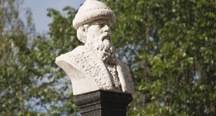 Монумент Василию I