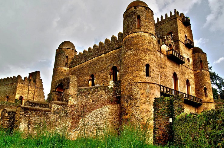 Замок времён правления эфиопского императора Фасиледеса (XVII век)