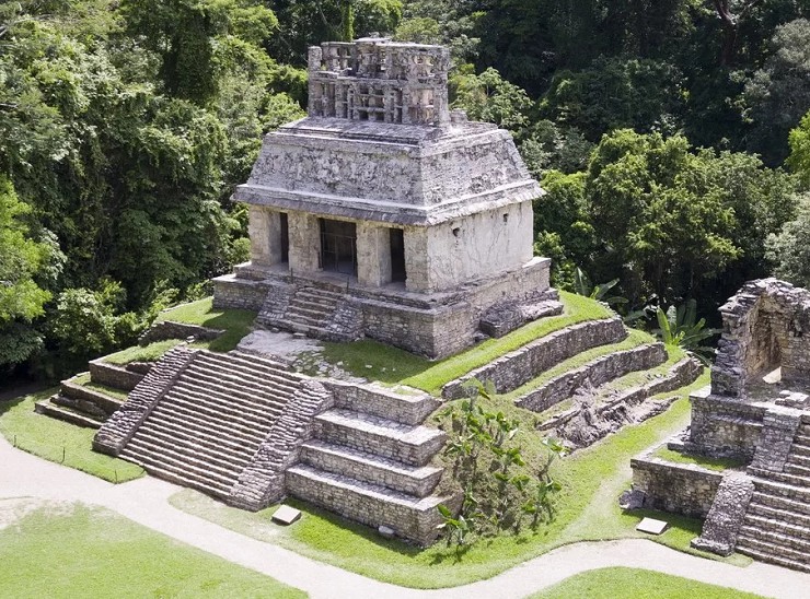 Руины храма ацтеков