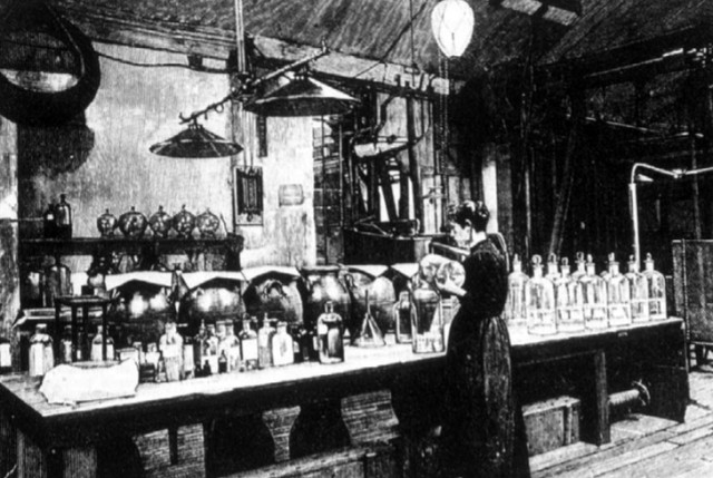 Процесс приготовления эмульсий на фабрике братьев Люмьер, 1894 год