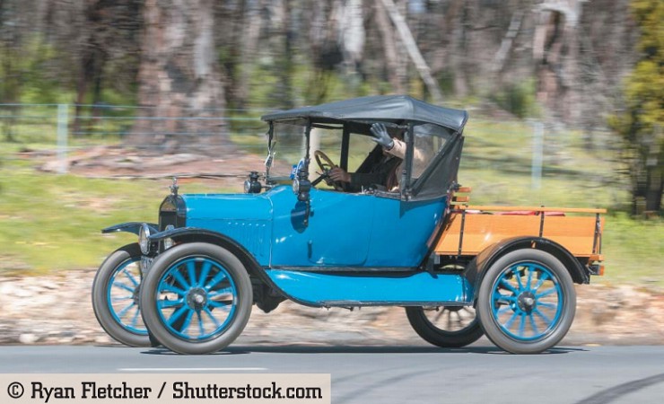 Старинный Ford Model Т Buckboard 1919 г.